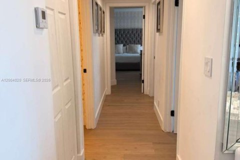 Condo in Aventura, Florida, 3 bedrooms in LANDMARK  № 2070469 - photo 28