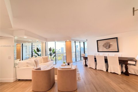 Condo in Aventura, Florida, 3 bedrooms in LANDMARK  № 2070469 - photo 4