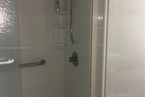 Condominio en venta en Miami, Florida, 2 dormitorios, 98.48 m2 № 2000946 - foto 8