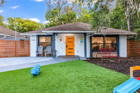 House in Winter Park, Florida 4 bedrooms, 366.96 sq.m. № 2101491 - photo 7