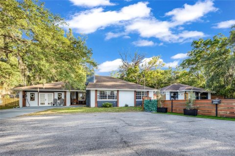 House in Winter Park, Florida 4 bedrooms, 366.96 sq.m. № 2101491 - photo 3