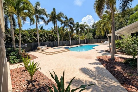 Casa en venta en Southwest Ranches, Florida, 6 dormitorios, 506.13 m2 № 2247839 - foto 28
