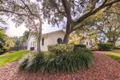 Casa en venta en Southwest Ranches, Florida, 6 dormitorios, 506.13 m2 № 2247839 - foto 2