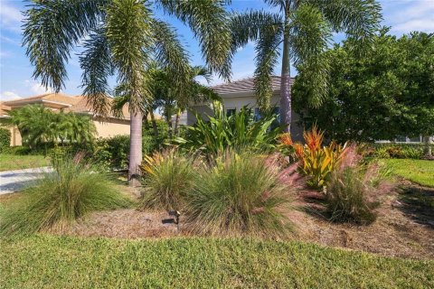Villa ou maison à vendre à Bradenton, Floride: 3 chambres, 206.15 m2 № 2419005 - photo 2