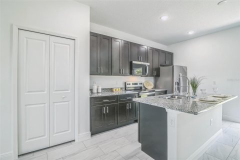 Casa en venta en Citrus Springs, Florida, 4 dormitorios, 146.79 m2 № 1597477 - foto 12