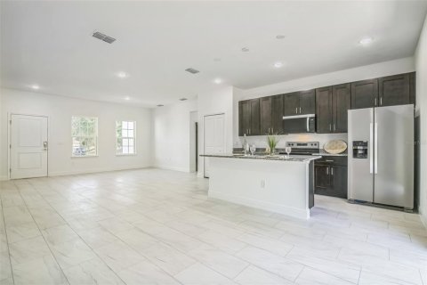 Casa en venta en Citrus Springs, Florida, 4 dormitorios, 146.79 m2 № 1597477 - foto 13