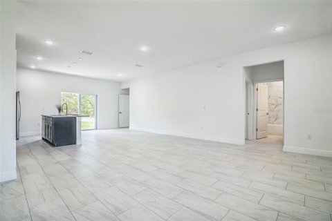 Casa en venta en Citrus Springs, Florida, 4 dormitorios, 146.79 m2 № 1597477 - foto 18