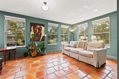 Casa en venta en Saint Petersburg, Florida, 6 dormitorios, 344.2 m2 № 1678175 - foto 19