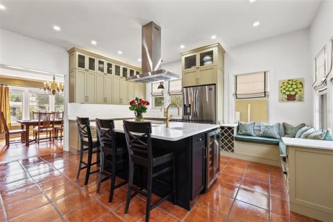 Casa en venta en Saint Petersburg, Florida, 6 dormitorios, 344.2 m2 № 1678175 - foto 2