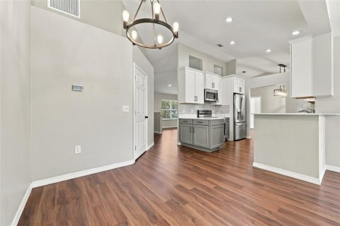 Villa ou maison à vendre à Gainesville, Floride: 4 chambres, 164.81 m2 № 2420374 - photo 18