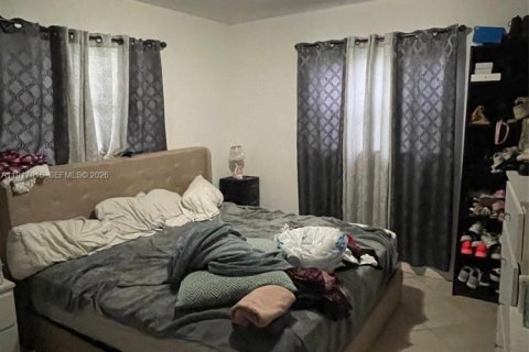 Купить коммерческую недвижимость в Форт-Лодердейл, Флорида 157.56м2, № 1973726 - фото 17