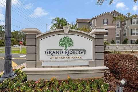 Condo in Orlando, Florida, 2 bedrooms  № 2227738 - photo 19