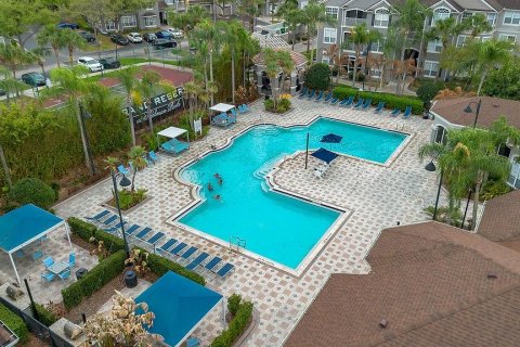 Condo in Orlando, Florida, 2 bedrooms  № 2227738 - photo 24