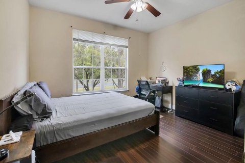 Condo in Orlando, Florida, 2 bedrooms  № 2227738 - photo 16