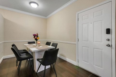 Condo in Orlando, Florida, 2 bedrooms  № 2227738 - photo 4
