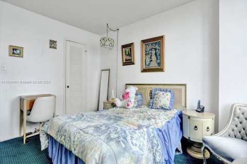 Снять в аренду кондоминиум в Авентура, Флорида 2 спальни, 149.11м2, № 2037683 - фото 23