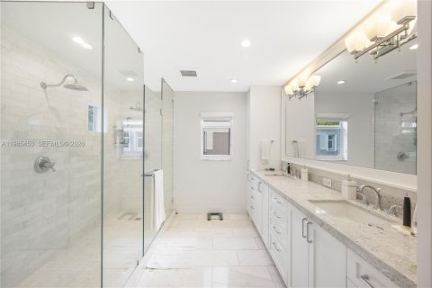 Touwnhouse à louer à Palmetto Bay, Floride: 4 chambres, 242.94 m2 № 2047029 - photo 16