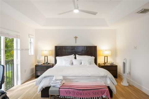 Touwnhouse à louer à Palmetto Bay, Floride: 4 chambres, 242.94 m2 № 2047029 - photo 20