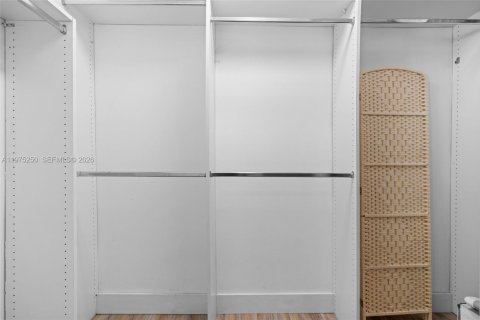 Townhouse in Aventura, Florida 2 bedrooms, 118.17 sq.m. № 2036218 - photo 17