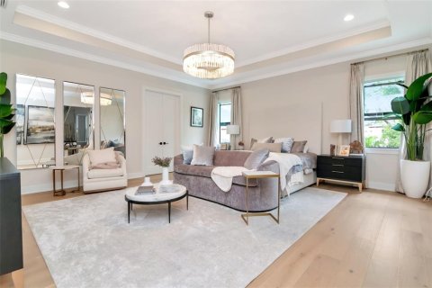 Casa en alquiler en Tampa, Florida, 5 dormitorios, 421.03 m2 № 1895073 - foto 27