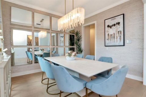 Casa en alquiler en Tampa, Florida, 5 dormitorios, 421.03 m2 № 1895073 - foto 20