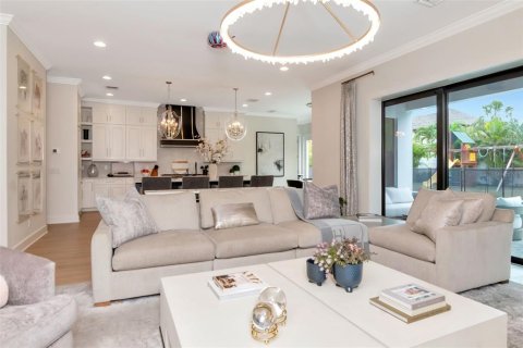 Casa en alquiler en Tampa, Florida, 5 dormitorios, 421.03 m2 № 1895073 - foto 24