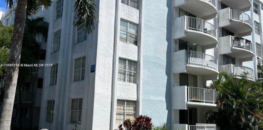 Condo à Miami, Floride, 1 chambre  № 1825479