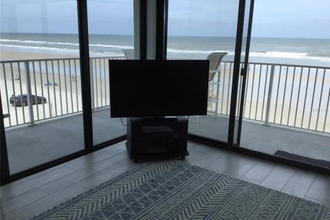 Copropriété à louer à New Smyrna Beach, Floride: 3 chambres, 115.2 m2 № 2108449 - photo 2