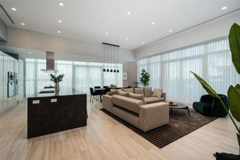 Купить кондоминиум в Майами-Бич, Флорида 2 спальни, 193.7м2, № 1925242 - фото 8