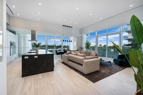 Купить кондоминиум в Майами-Бич, Флорида 2 спальни, 193.7м2, № 1925242 - фото 5