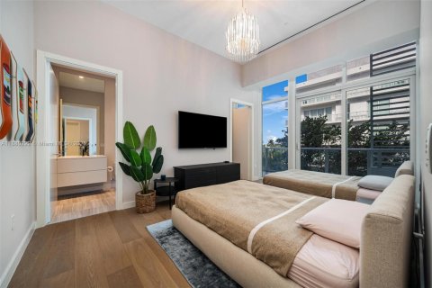 Купить кондоминиум в Майами-Бич, Флорида 2 спальни, 193.7м2, № 1925242 - фото 25