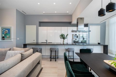 Купить кондоминиум в Майами-Бич, Флорида 2 спальни, 193.7м2, № 1925242 - фото 11