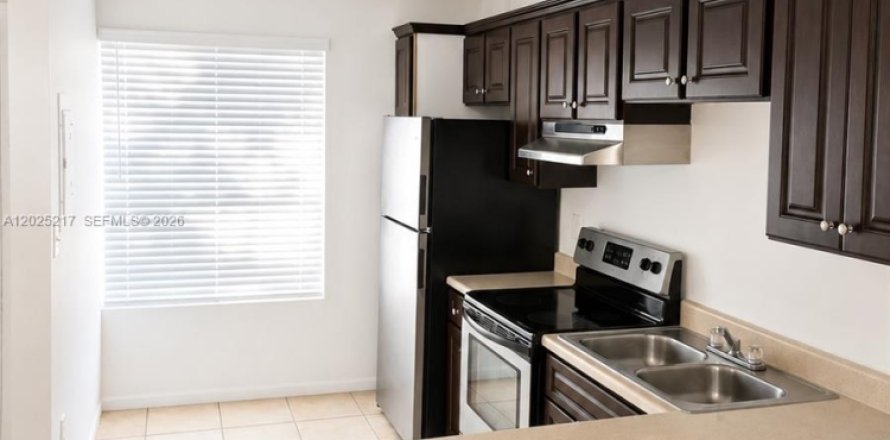Condo à Miramar, Floride, 1 chambre № 2257410