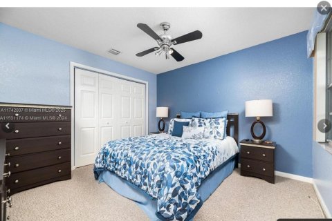 Villa ou maison à louer à Miramar, Floride: 5 chambres, 313.17 m2 № 1710025 - photo 13