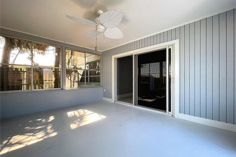 House in Holmes Beach, Florida 2 bedrooms, 109.25 sq.m. № 1833571 - photo 26