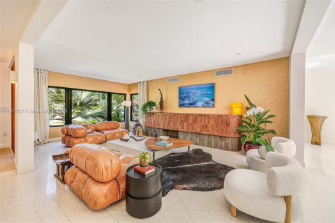 Casa en venta en Miami Shores, Florida, 5 dormitorios № 1964822 - foto 20
