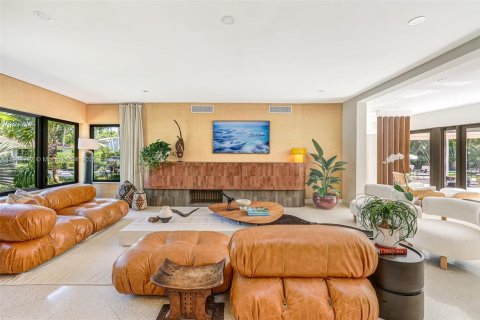 Casa en venta en Miami Shores, Florida, 5 dormitorios № 1964822 - foto 19