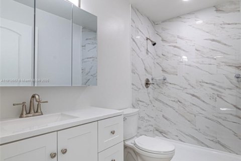 Villa ou maison à vendre à Margate, Floride: 3 chambres, 171.13 m2 № 1969439 - photo 14