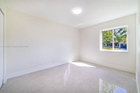 Villa ou maison à vendre à Margate, Floride: 3 chambres, 171.13 m2 № 1969439 - photo 13