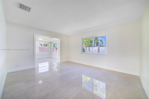 Villa ou maison à vendre à Margate, Floride: 3 chambres, 171.13 m2 № 1969439 - photo 21