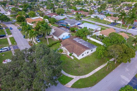 Villa ou maison à vendre à Margate, Floride: 3 chambres, 171.13 m2 № 1969439 - photo 29