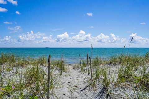 Apartamento en alquiler en Hobe Sound, Florida, 1 dormitorio, 99.96 m2 № 1188625 - foto 1