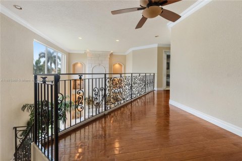 House in Wellington, Florida 6 bedrooms, 383.04 sq.m. № 1862977 - photo 27
