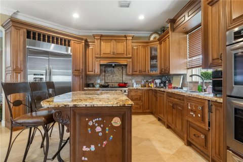 House in Wellington, Florida 6 bedrooms, 383.04 sq.m. № 1862977 - photo 13