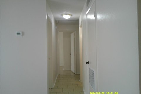 Снять в аренду таунхаус в Киссимми, Флорида 3 спальни, 92.16м2, № 2210994 - фото 13