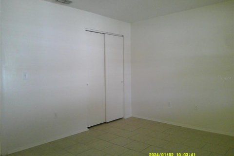 Снять в аренду таунхаус в Киссимми, Флорида 3 спальни, 92.16м2, № 2210994 - фото 25
