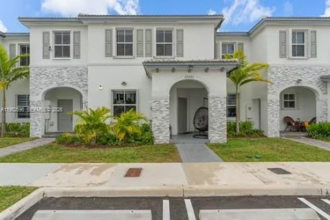 Adosado en venta en Homestead, Florida, 3 dormitorios, 149.76 m2 № 2153201 - foto 2