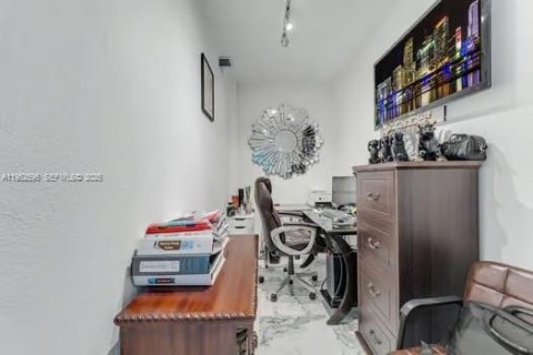 Adosado en venta en Homestead, Florida, 3 dormitorios, 149.76 m2 № 2153201 - foto 6