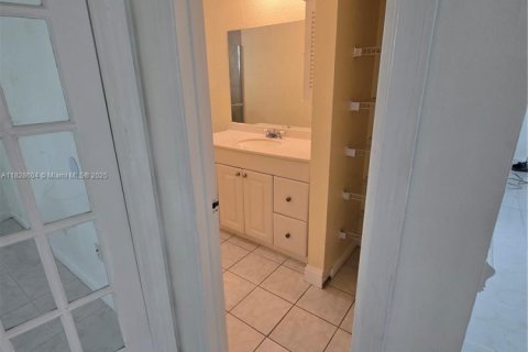House in Homestead, Florida 2 bedrooms, 93.92 sq.m. № 1820333 - photo 18