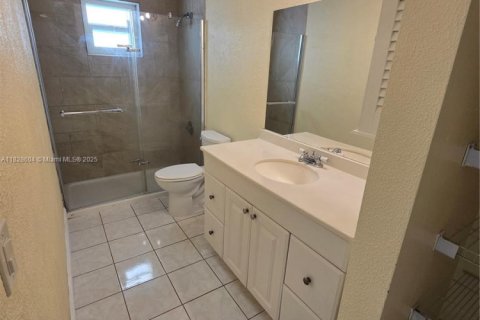 House in Homestead, Florida 2 bedrooms, 93.92 sq.m. № 1820333 - photo 17